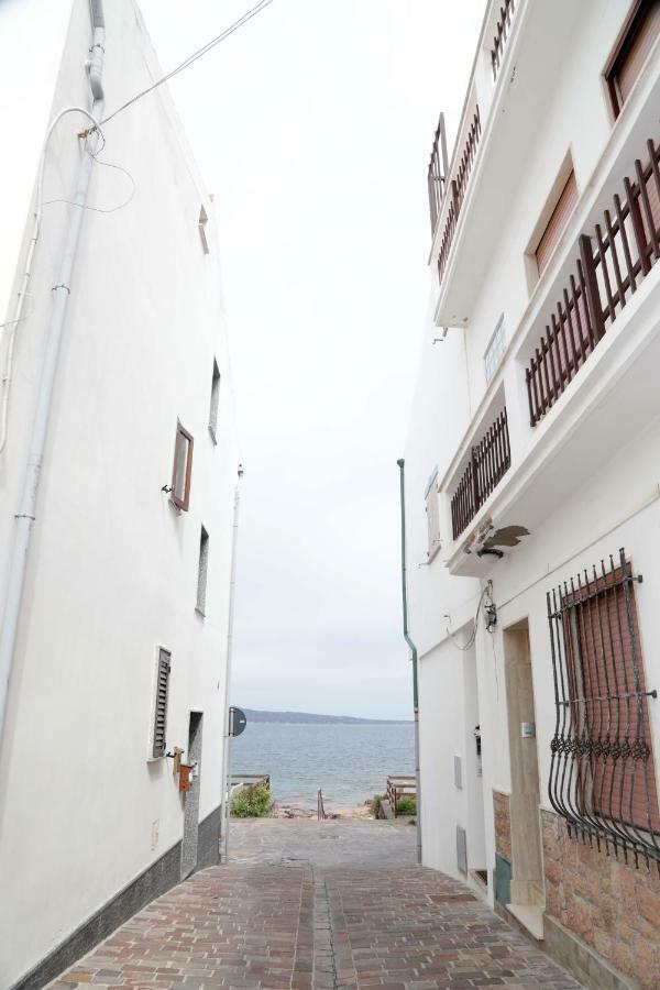 Luxury Apt Apartamento Calasetta Exterior foto